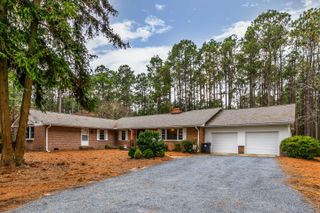 380 Swoope Drive, Southern Pines, NC 28387