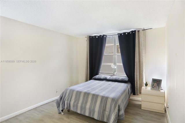 6600 Cypress Road 105, Plantation, FL 33317