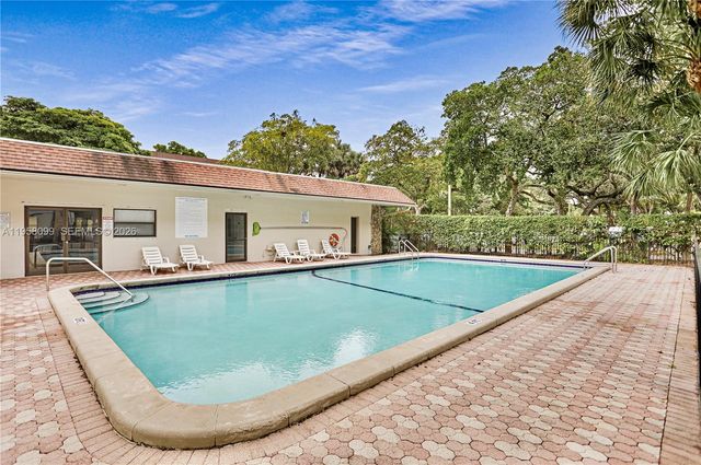 6600 Cypress Road 105, Plantation, FL 33317