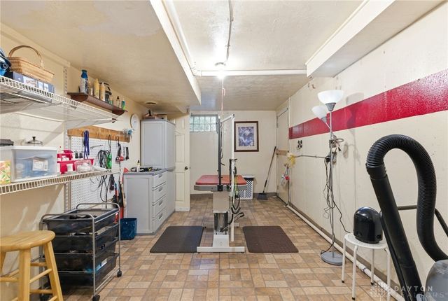 1700 Mosley Drive, Hamilton, OH 45013