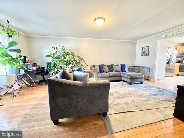 24 KENT AVE, Felton, DE 19943