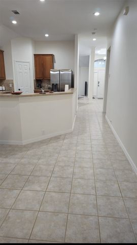 3002 Manor Green Boulevard, Euless, TX 76039