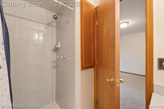 53204 Abraham Drive, Macomb, MI 48042