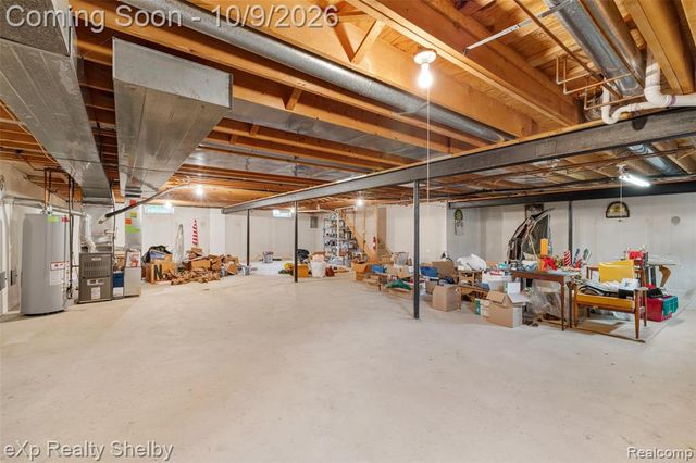 53204 Abraham Drive, Macomb, MI 48042