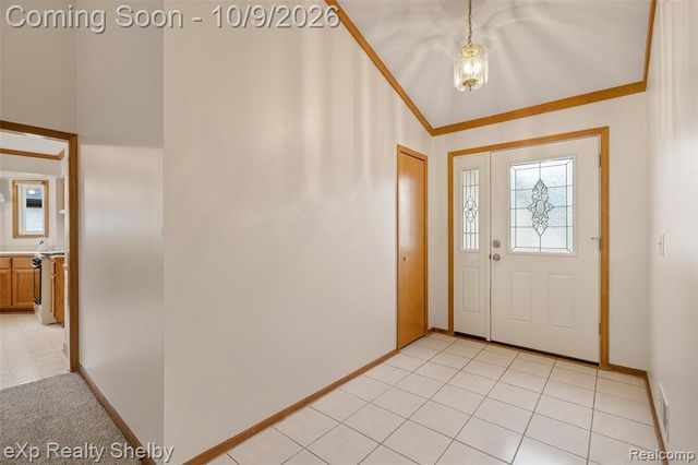 53204 Abraham Drive, Macomb, MI 48042