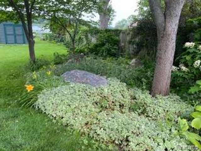 4682 Rockcroft Boulevard, Independence Charter Township, MI 48346
