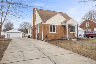 3832 Grindley Park Street, Dearborn, MI 48124