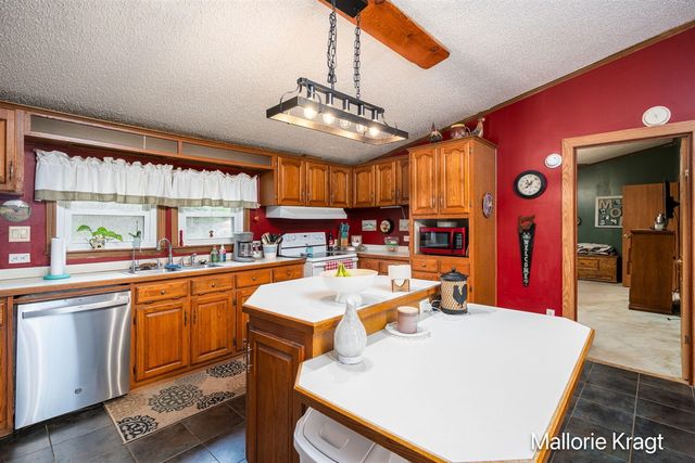 4328 105th Avenue, Allegan, MI 49010