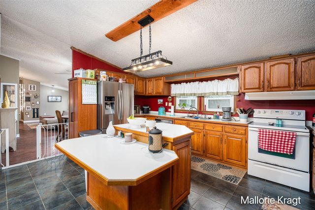 4328 105th Avenue, Allegan, MI 49010