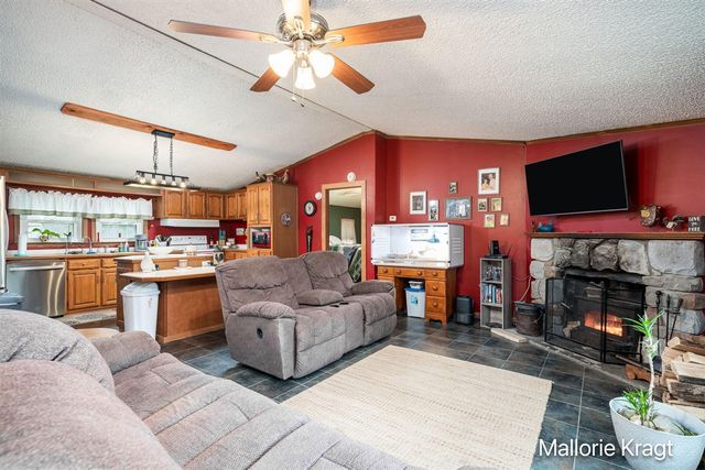 4328 105th Avenue, Allegan, MI 49010