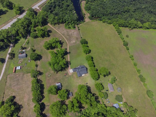 42272 Fm 1458, Brookshire, TX 77423