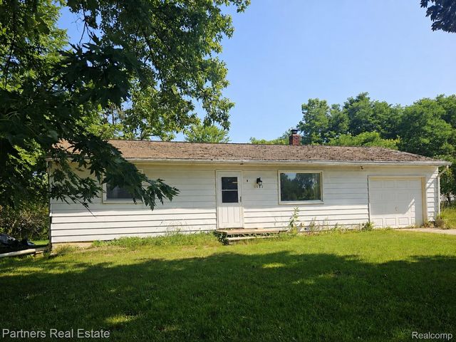 1382 Lucy Road, Marion Township, MI 48843