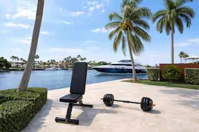 3018 NE 26th Street, Fort Lauderdale, FL 33305