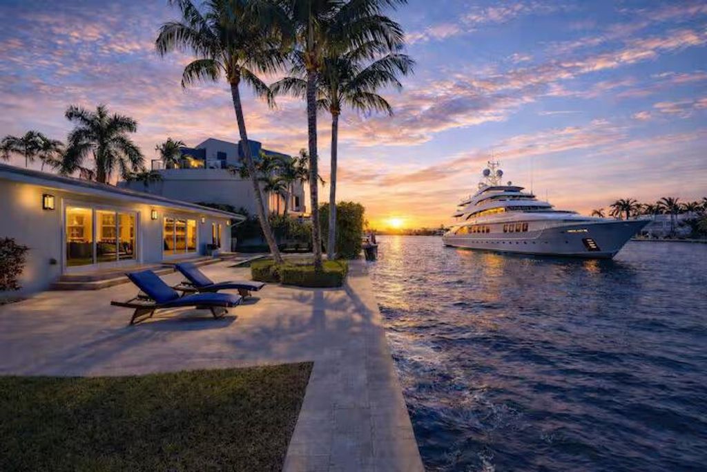 3018 NE 26th Street, Fort Lauderdale, FL 33305