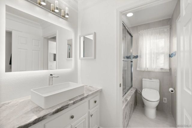 2161 Rocky Point, San Marcos, CA 92078