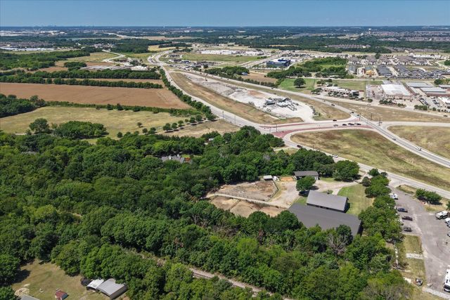 1606 Sam Rayburn Highway, Melissa, TX 75454