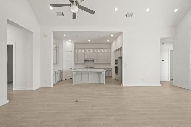 27015 West Rustlers Bend, Montgomery, TX 77316