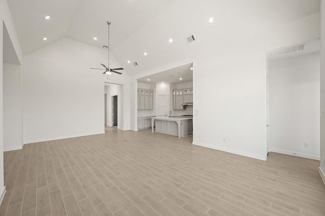 27015 West Rustlers Bend, Montgomery, TX 77316