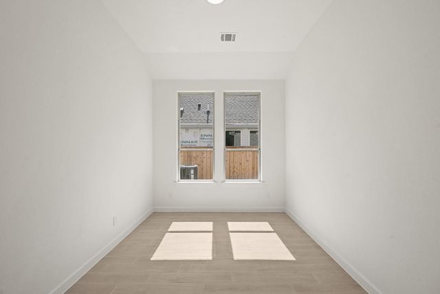 27015 West Rustlers Bend, Montgomery, TX 77316