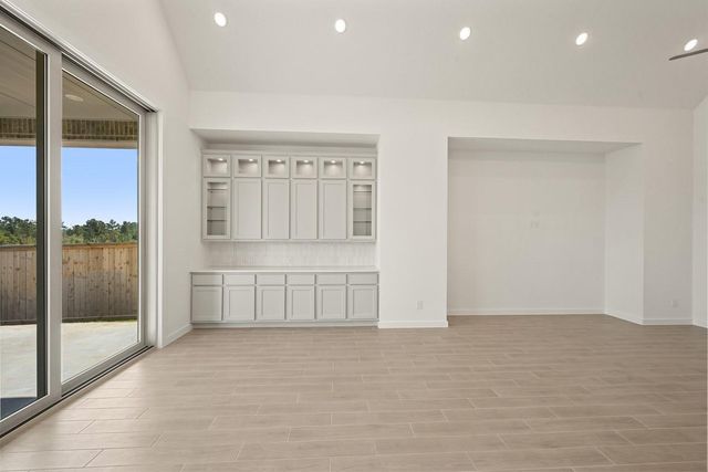 27015 West Rustlers Bend, Montgomery, TX 77316