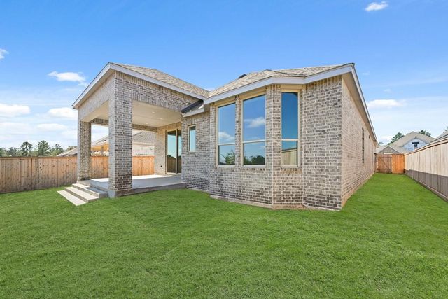 27015 West Rustlers Bend, Montgomery, TX 77316