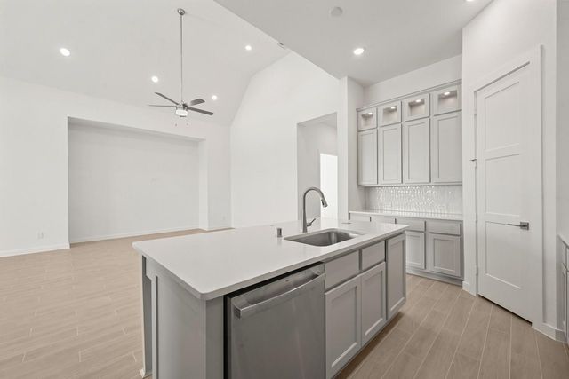 27015 West Rustlers Bend, Montgomery, TX 77316