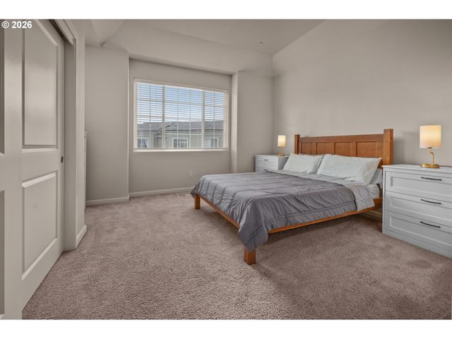 28826 Sw VILLEBOIS Dr, Wilsonville, OR 97070