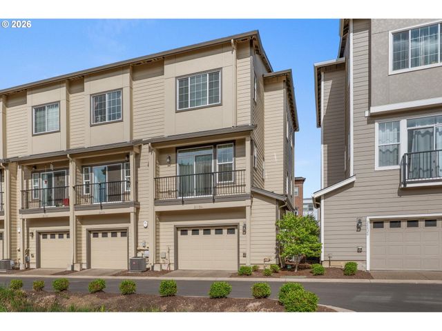 28826 Sw VILLEBOIS Dr, Wilsonville, OR 97070