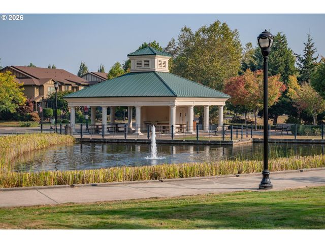 28826 Sw VILLEBOIS Dr, Wilsonville, OR 97070