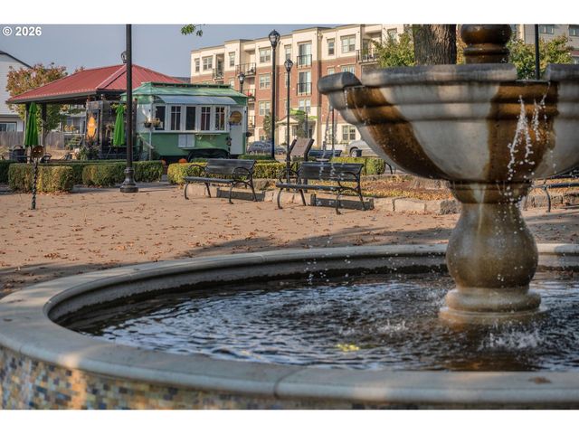 28826 Sw VILLEBOIS Dr, Wilsonville, OR 97070