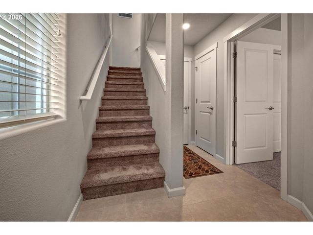 28826 Sw VILLEBOIS Dr, Wilsonville, OR 97070