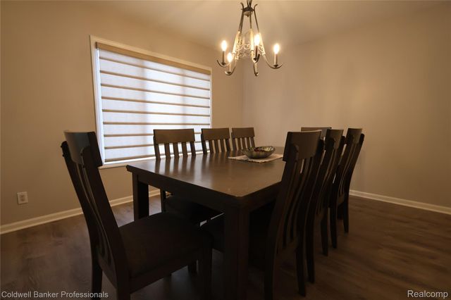 22305 King Road, Woodhaven, MI 48183