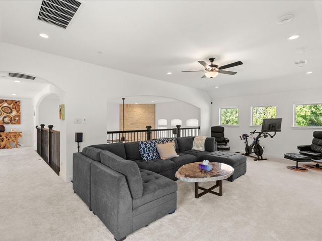 1020 Williams Lane, Copper Canyon, TX 75077
