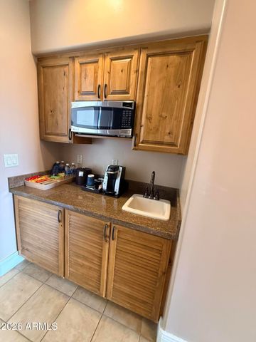 8000 S ARIZONA GRAND Parkway 302, Phoenix, AZ 85044