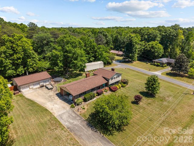 1215 Union Church Road, Salisbury, NC 28146