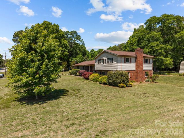 1215 Union Church Road, Salisbury, NC 28146