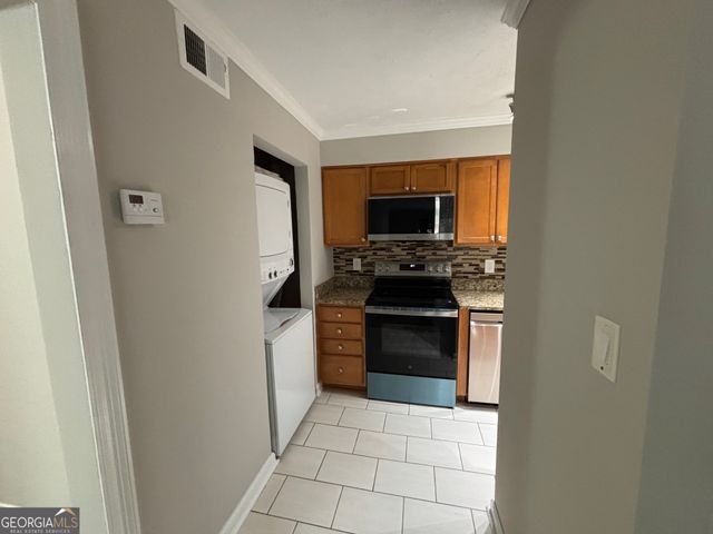 3175 Seven Pines Court 6, Atlanta, GA 30339