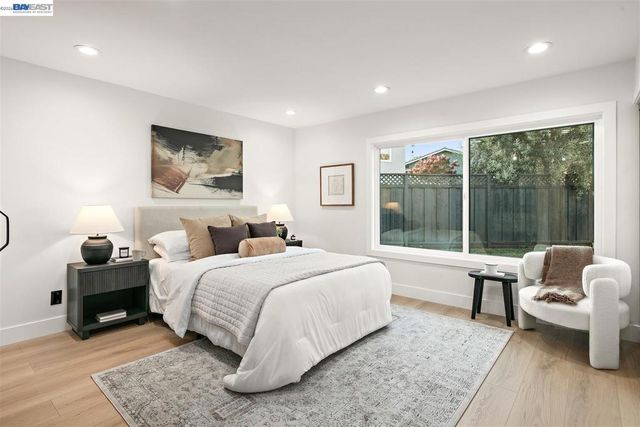 8093 Del Monte Ave, Newark, CA 94560