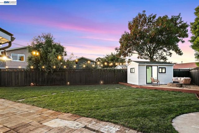 8093 Del Monte Ave, Newark, CA 94560