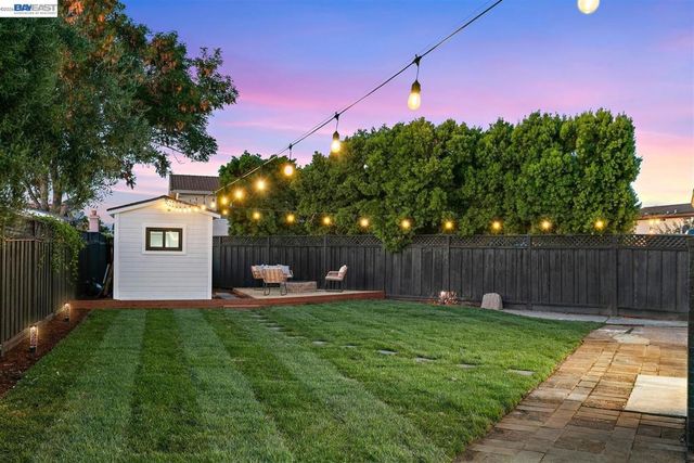 8093 Del Monte Ave, Newark, CA 94560