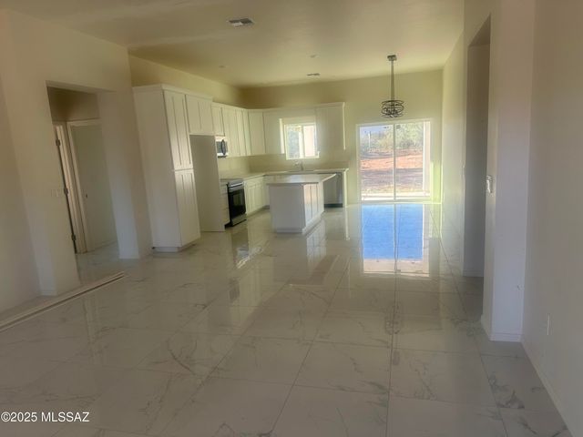 144 Calle Victoria, Rio Rico, AZ 85648