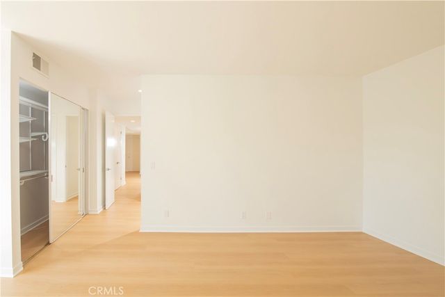 5236 Yarmouth 113, Encino, CA 91316