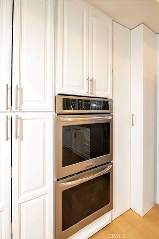 5236 Yarmouth 113, Encino, CA 91316
