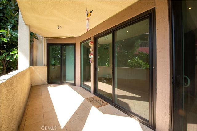 5236 Yarmouth 113, Encino, CA 91316