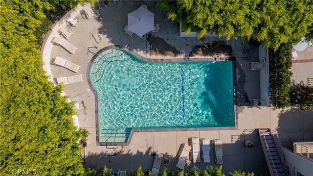 5236 Yarmouth 113, Encino, CA 91316