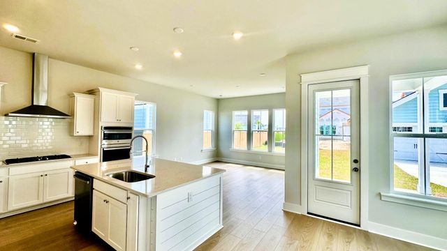 215 Witherspoon Street, Summerville, SC 29486