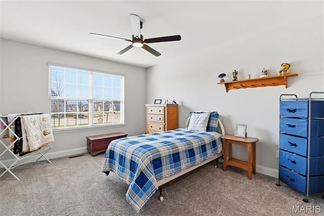 765 Bretton Trails Drive, Lake St Louis, MO 63367