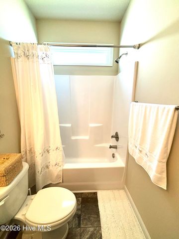 507 Shallotte Lane, Holly Ridge, NC 28445