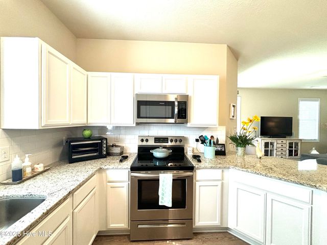 507 Shallotte Lane, Holly Ridge, NC 28445