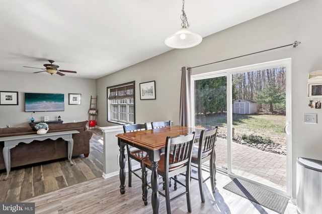 13 CARDINAL LN, Sicklerville, NJ 08081